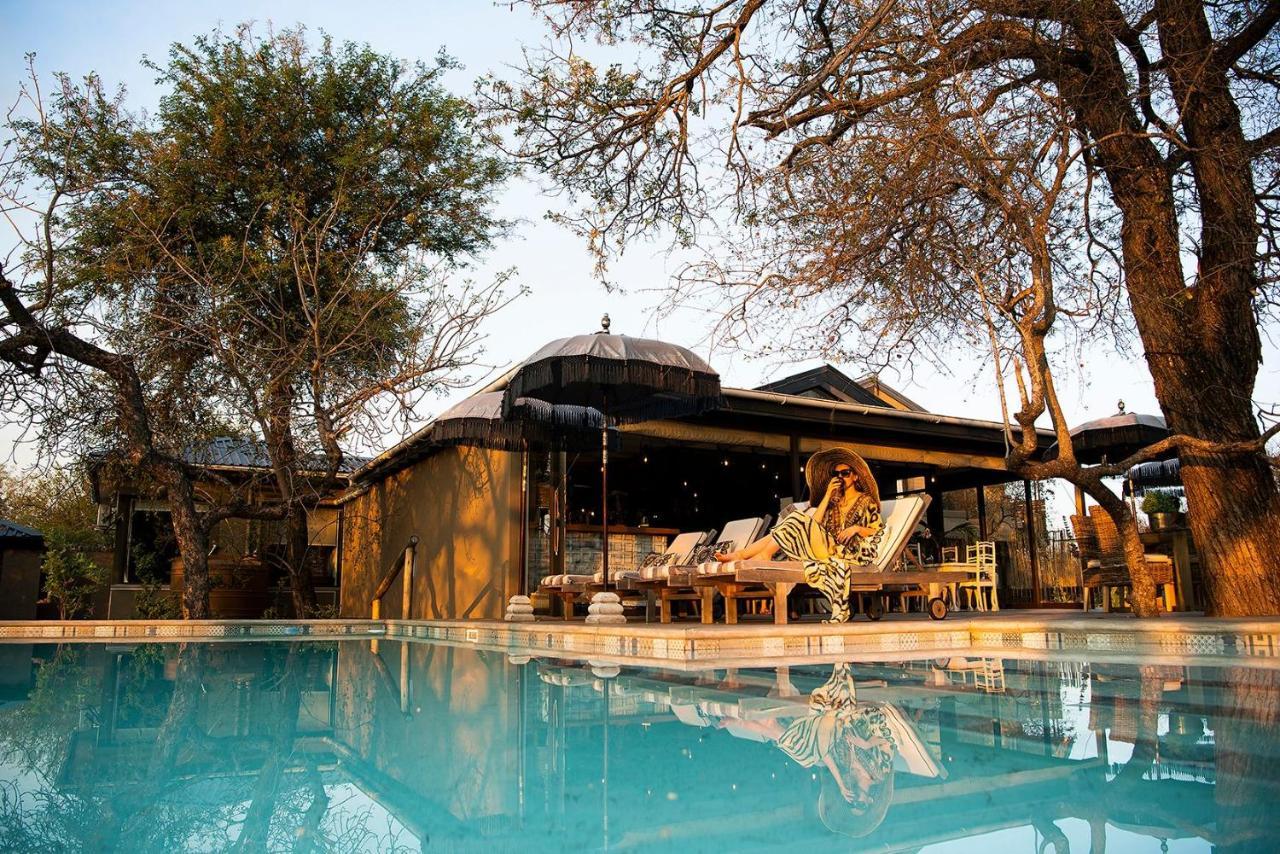 Safari Moon Luxury Bush Lodge フッドスプルイト エクステリア 写真